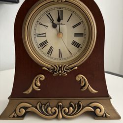  Seth Thomas Heirloom Collection MWL1496 mantel clock