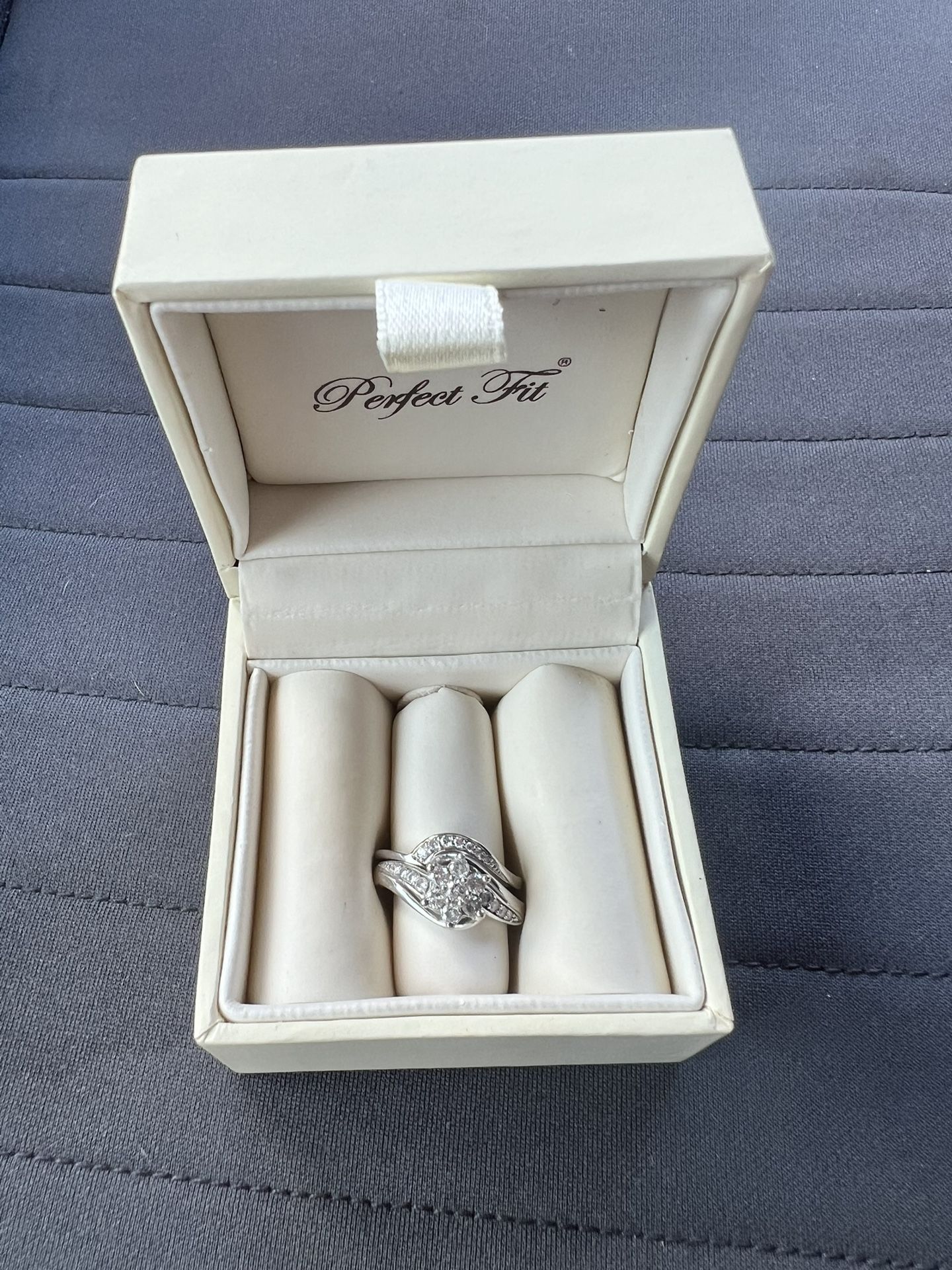 Wedding Ring Set