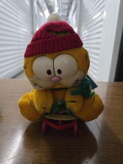 Vintage Garfield Takes The Mountain Plush Soft Toy Dakin 80s