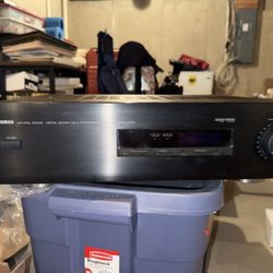 Yamaha Home Processor/ Amplifier DSP-E1000