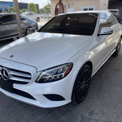 2019 Mercedes Benz C300