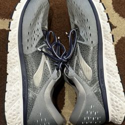 Brooks Glycerin 16 Size 12