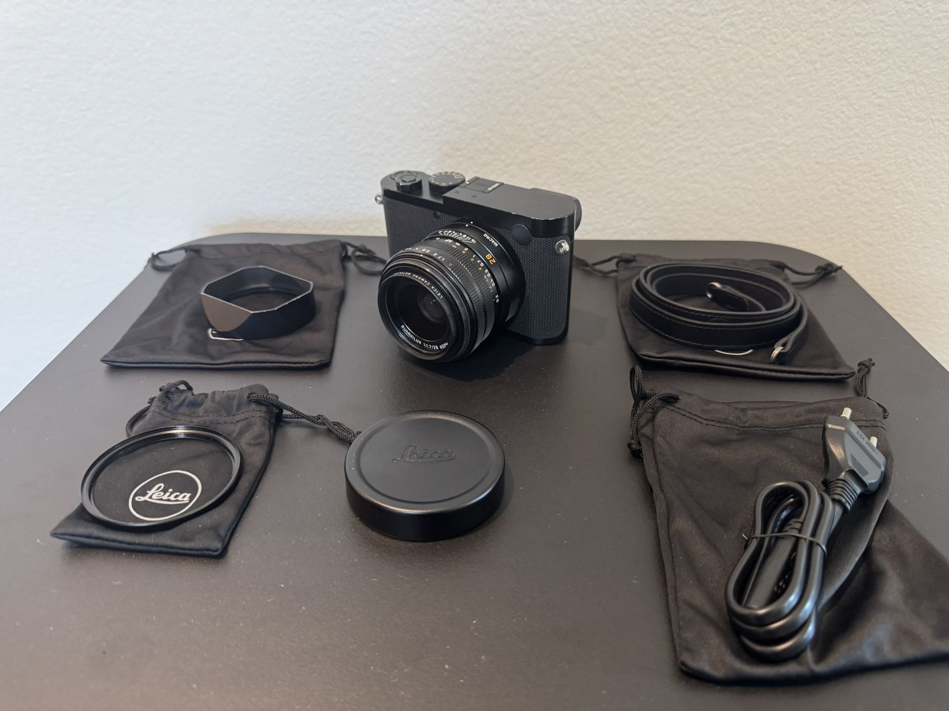 Leica Q2