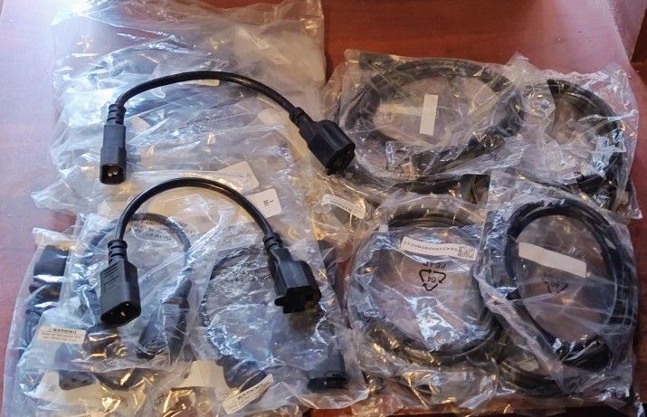 Hdmi Cord/Outlet Plug in