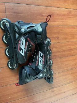 Spitfire RollerBlade Shoes 2 To 5  Usado  Patines $35