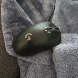 Logitech G703 Lightspeed Gaming Mouse
