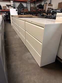 3 DRAWER CABINETS WHITE