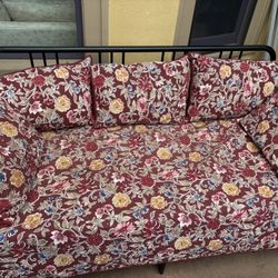 Trundle Bed / Sofa / Couch