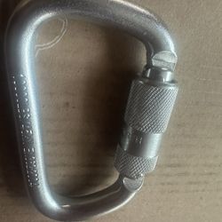 5 Steel Carabiners 