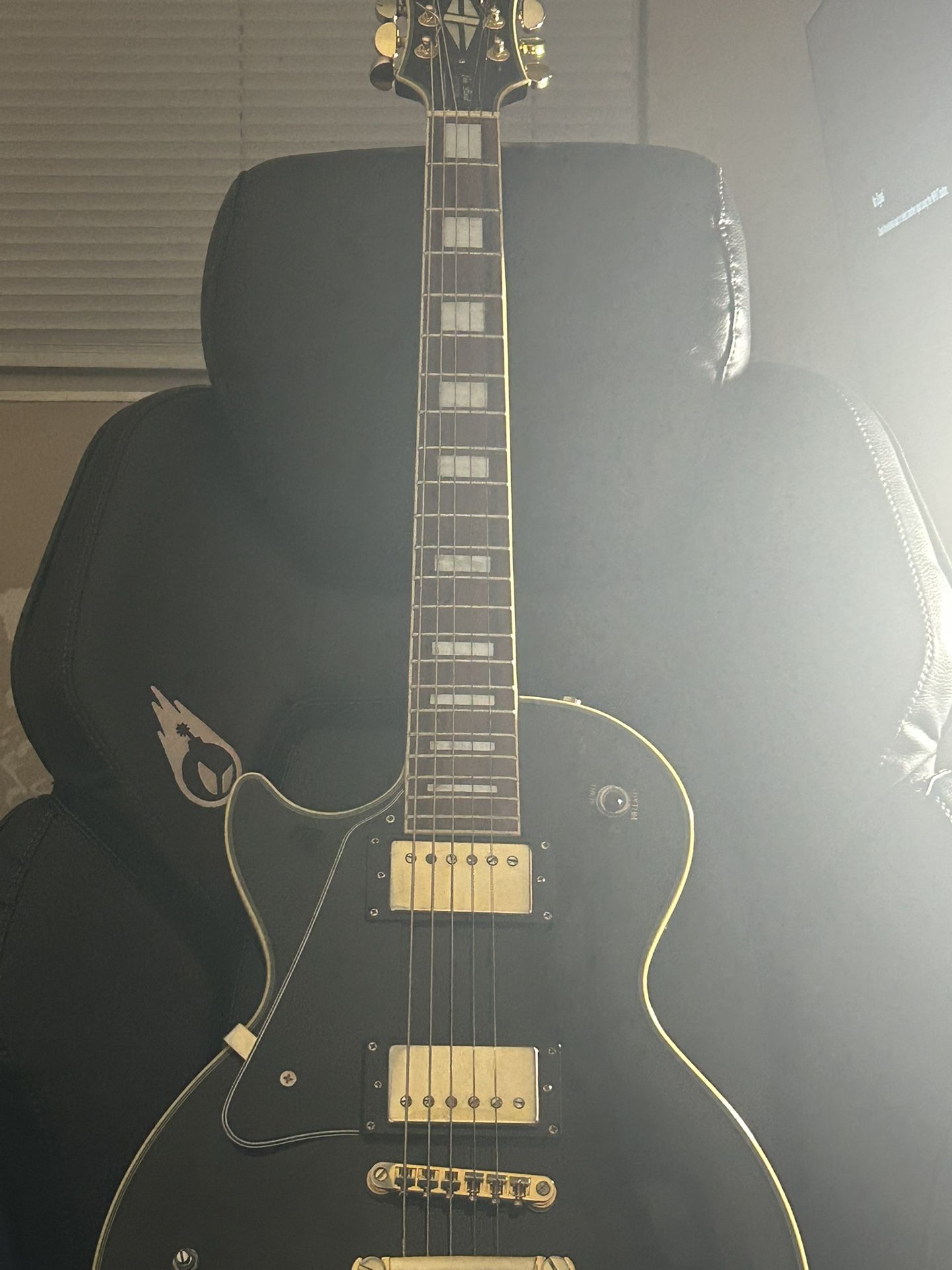 Left Handed Les Paul