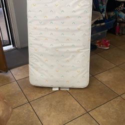 CRIP BABY MATTRESS GOOD COND. CLEAN  