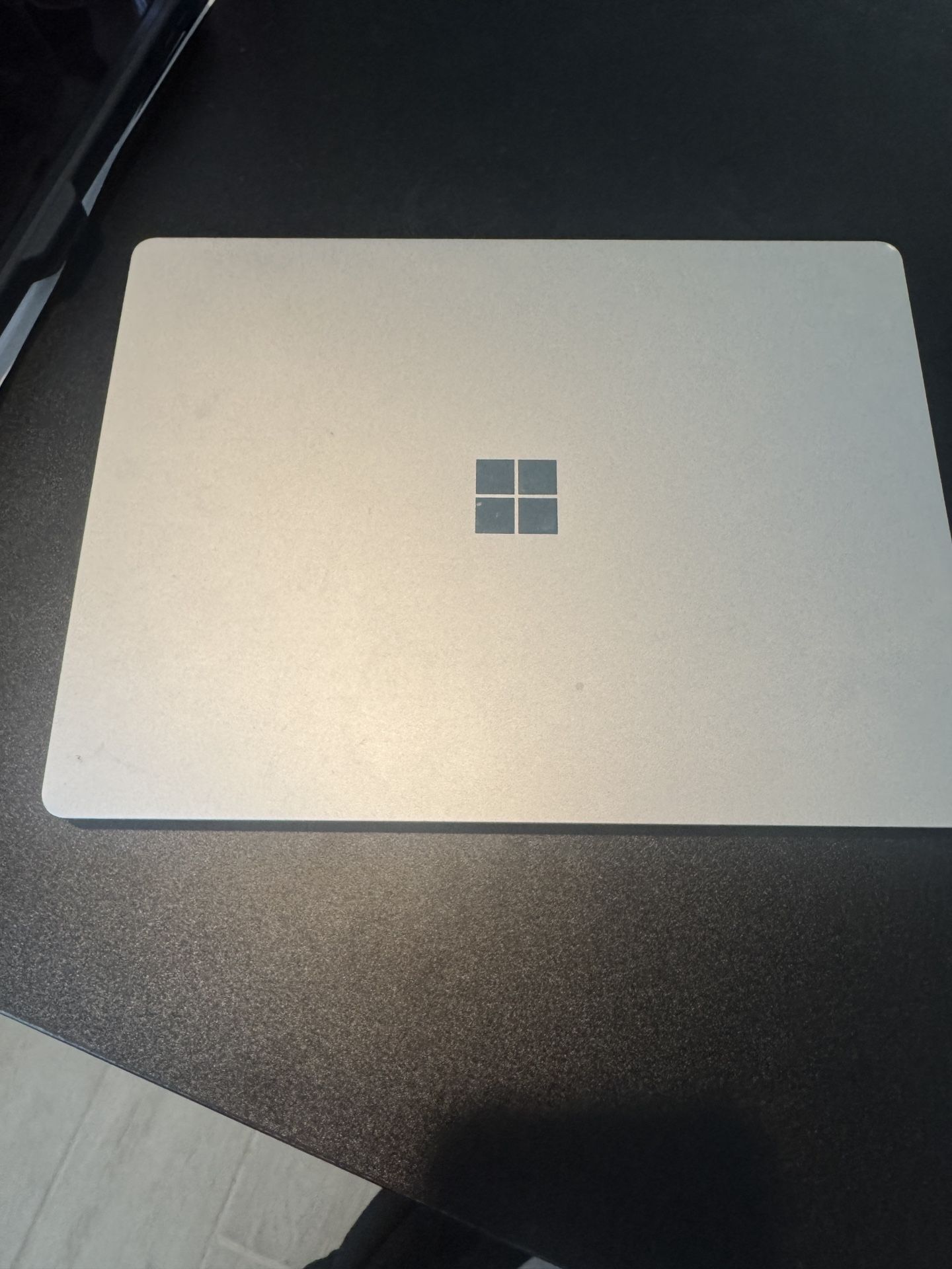 Microsoft surface go Laptop