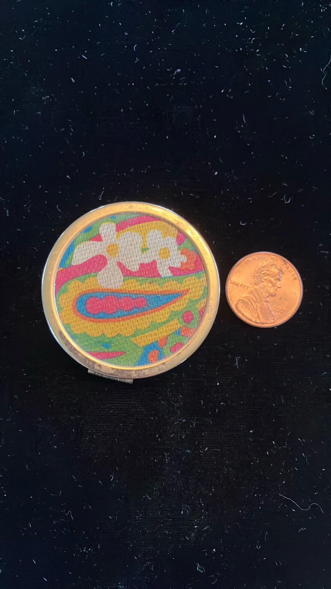 Vintage Hawaiian White Ginger Avon Parfum Compact