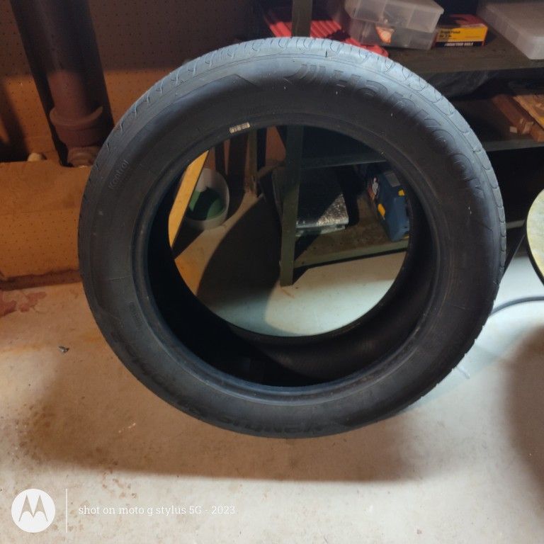 255 50 20 Hankook Tire Pair