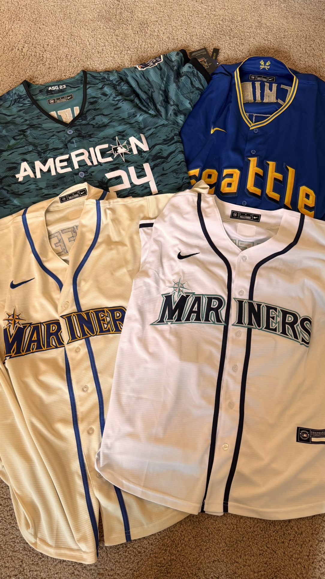 🥶Seattle Mariners Baseball Jersey