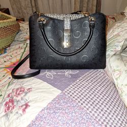 New Guess Purse