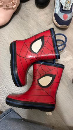 Rain boots 7/8