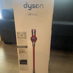 Dyson v8 orgin, unused
