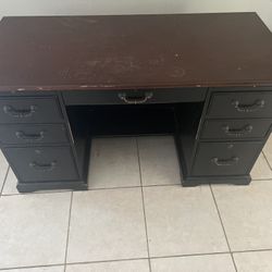 Desk (free)