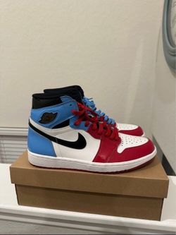 Jordan 1 Retro High Fearless UNC Chicago
