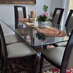 Dinning Table 