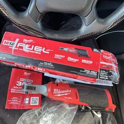 Ratchet 1/4 fuel m12 ( tool only )