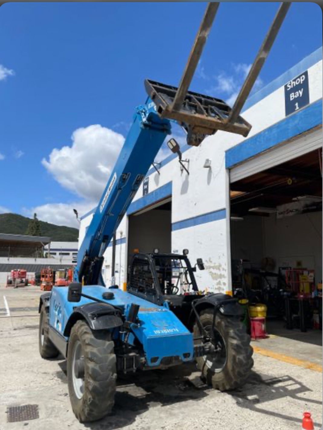 Genie GTH-844 Reach Forklift