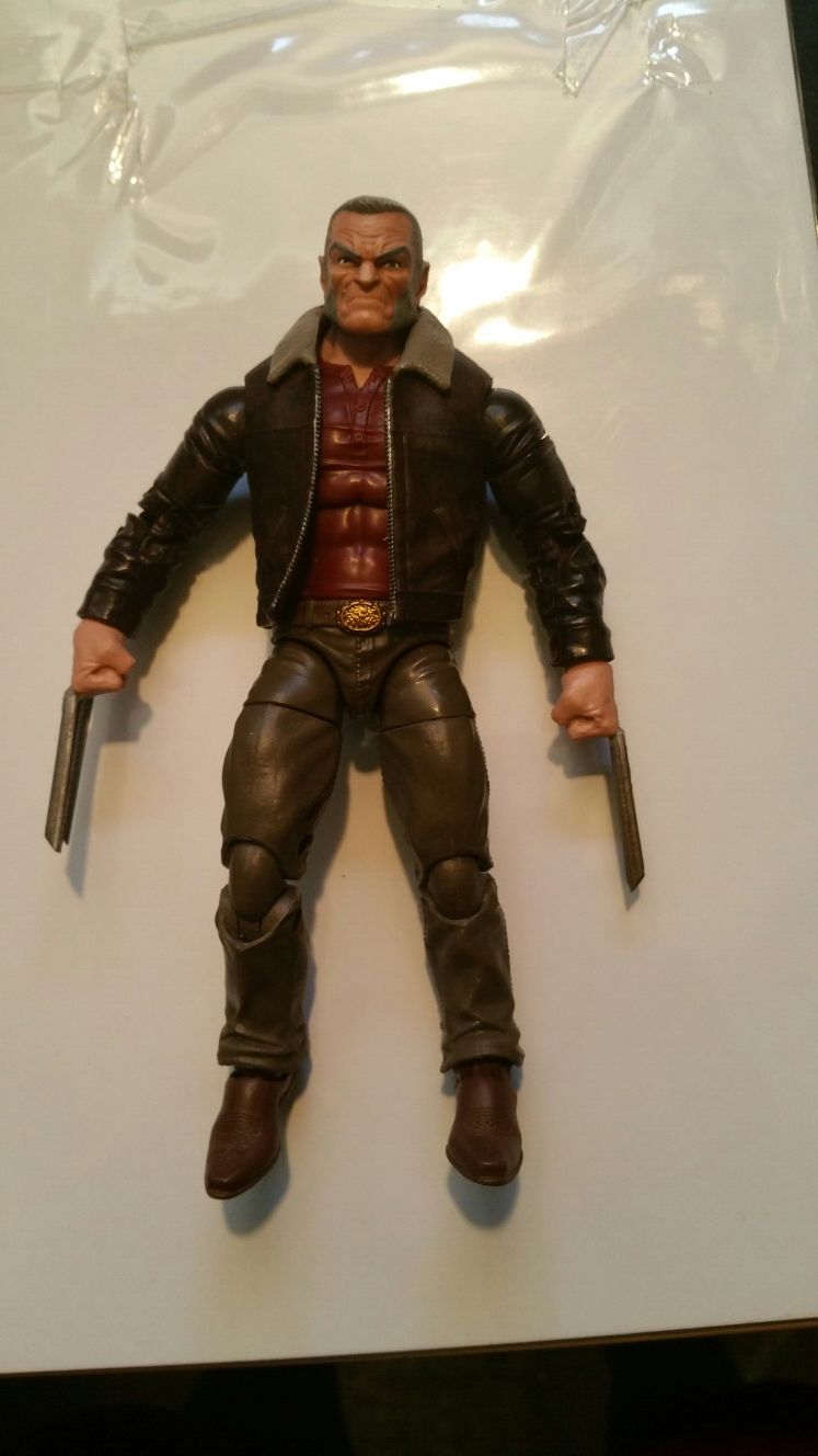 OLD MAN LOGAN w/ metal claws MARVEL LEGENDS WOLVERINE XMEN