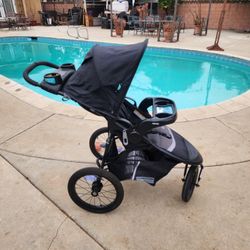 Baby Trend Expedition DLX stroller