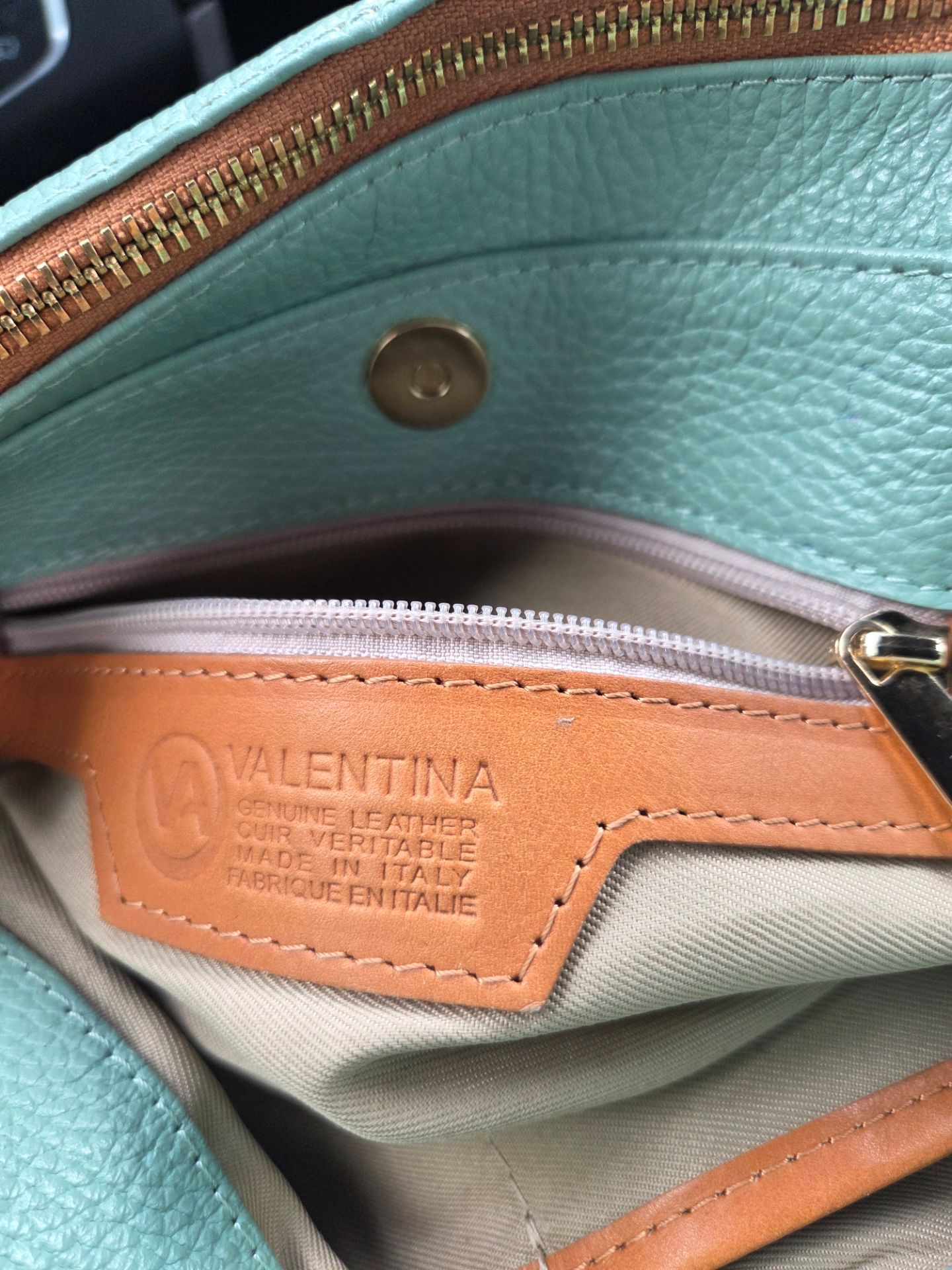 Valentina cross body