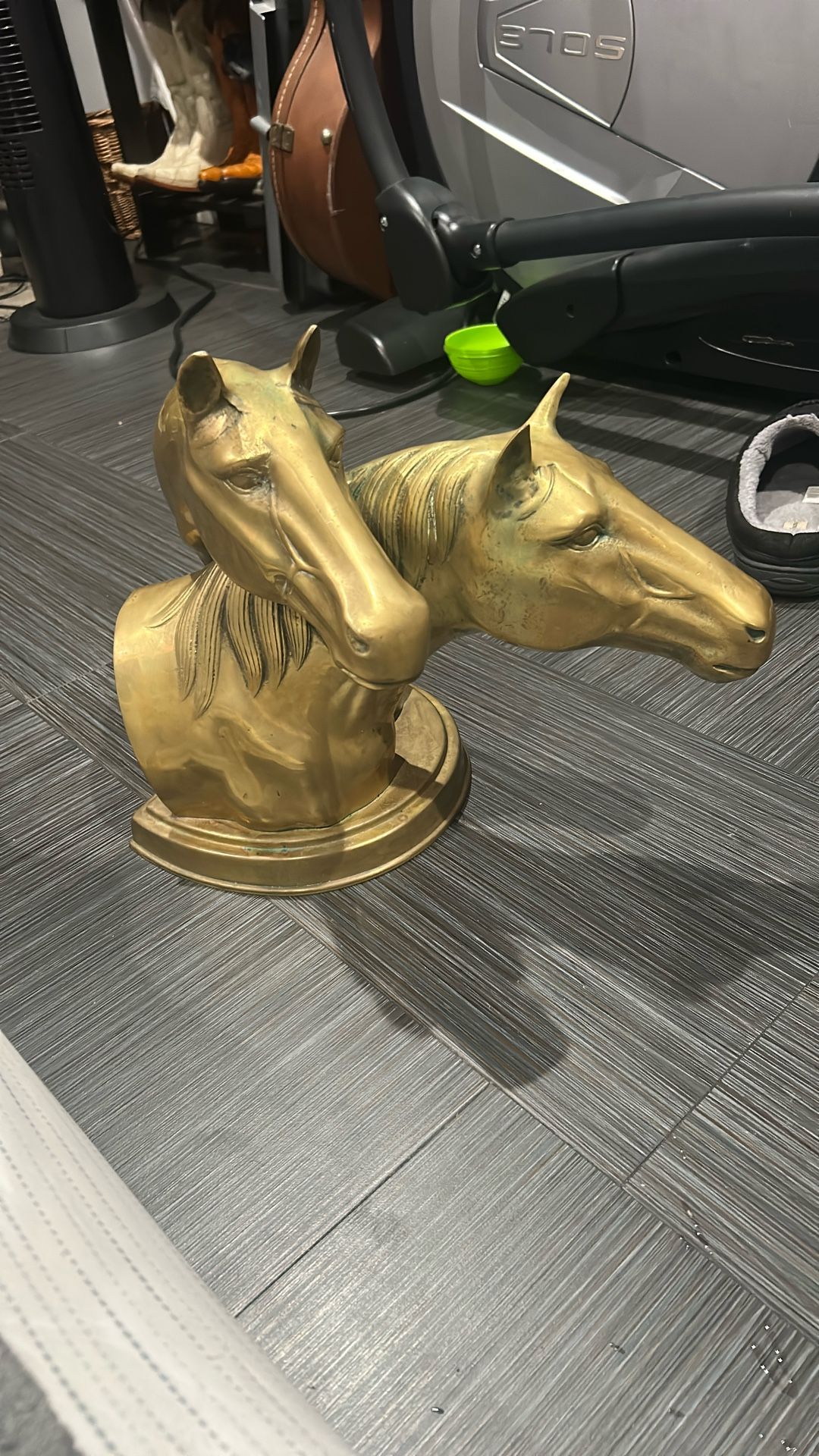 Bronze antique horse