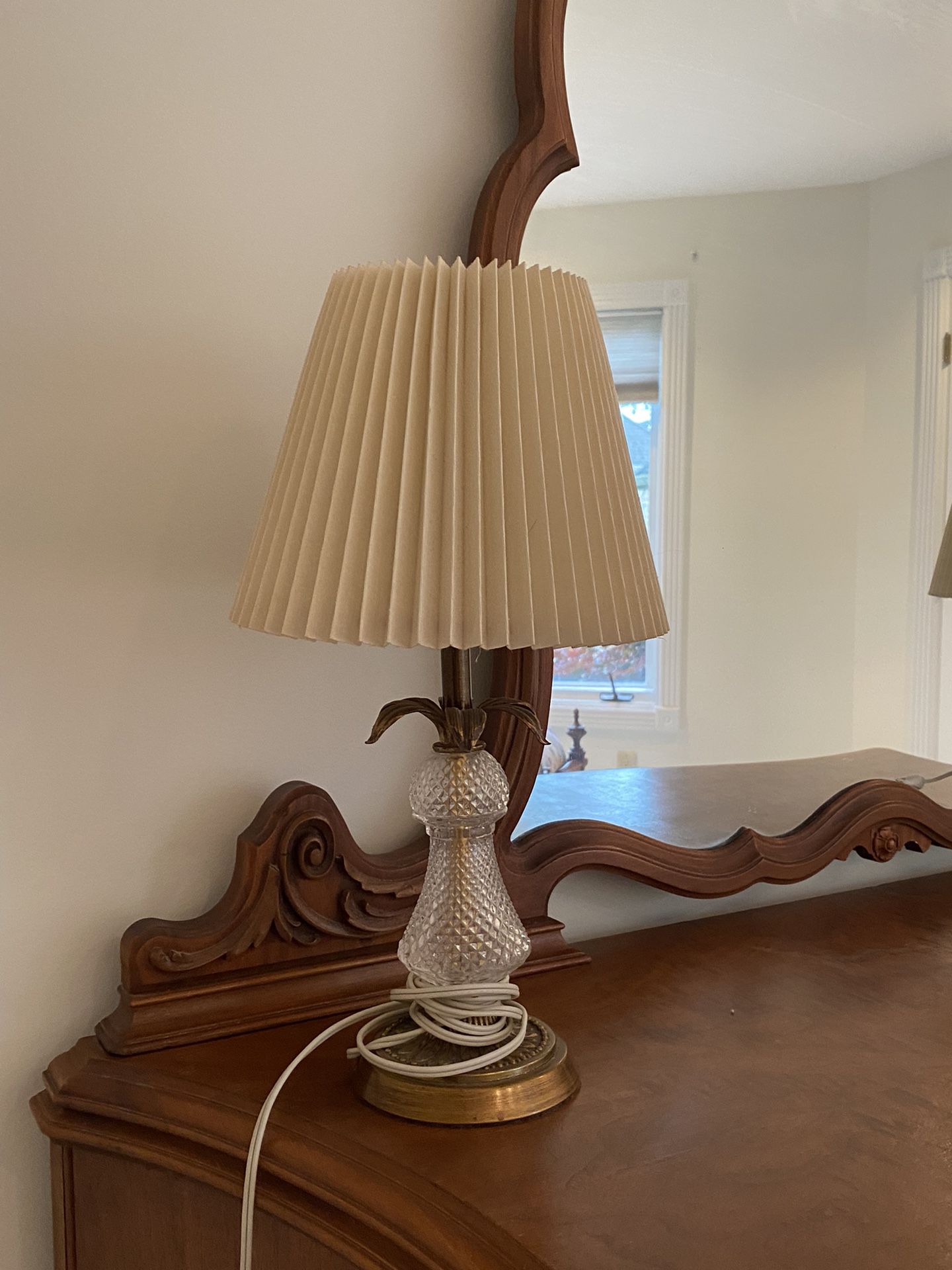Set Of 2 Decorative Lamps