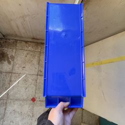 AKRO-Mil Blue Hang And Stack Bin