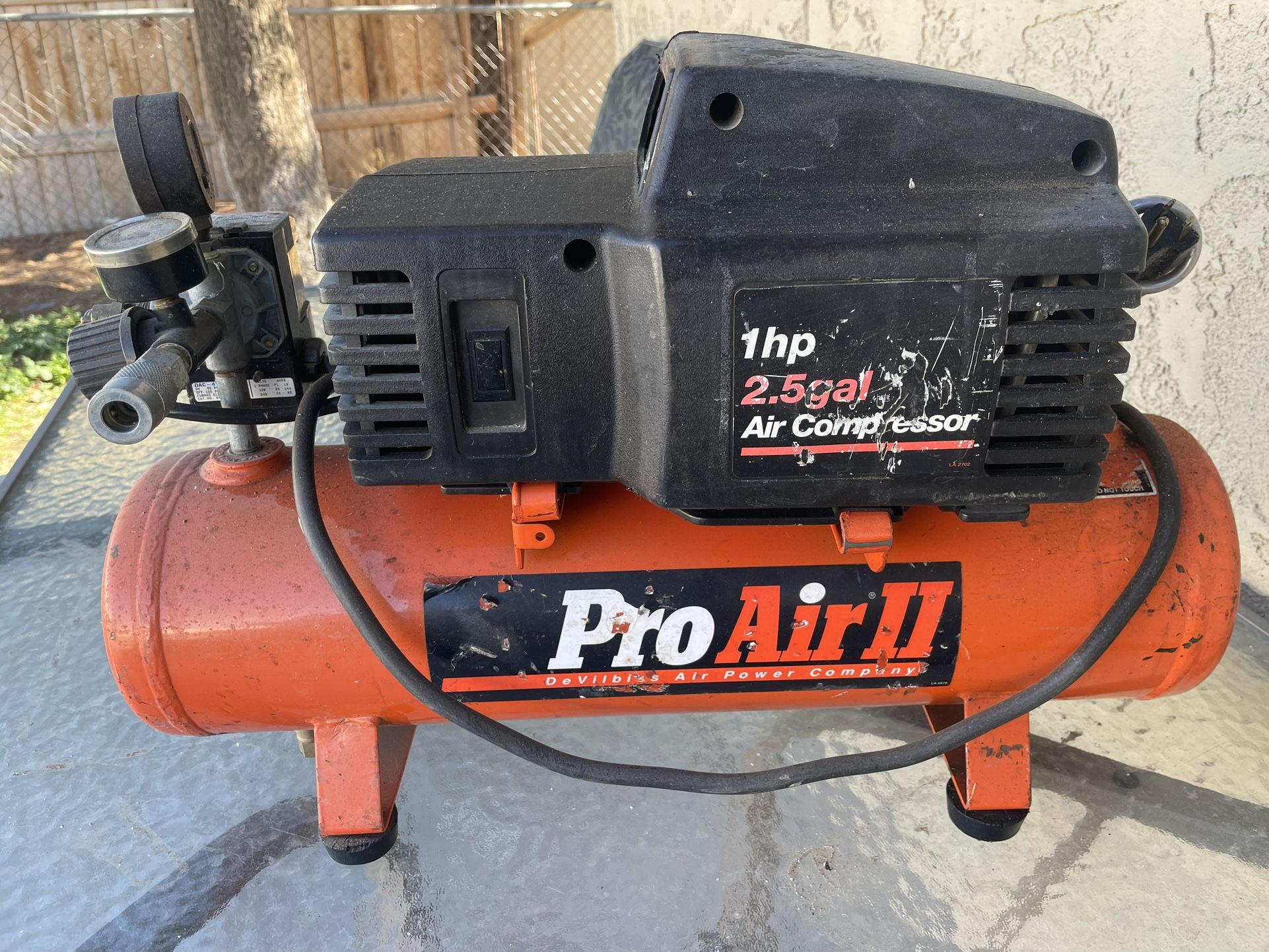 Air Compressor 2.5 Gal