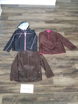 Women's Jackets / Medium Size (3 items) / Batch #6