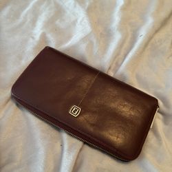 LOW PRICE MOVING- FENDI $990 + TAX RETAIL ZIPPY WALLET 