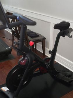 Original Peloton Bike – Excellent Condition – Local Pickup Only ($600)