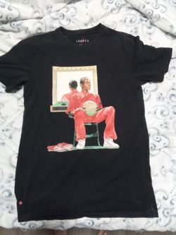 Michael Jordan says size s/ch but it is long on me