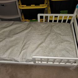 Toddler Bed 