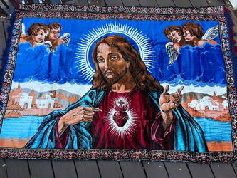 Vintage Tapestry - Size 40 x 70”