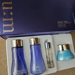 Su:m37 Water Full Skincare K-beauty 