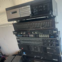 Old School Heavy Duty Dj Equipment 