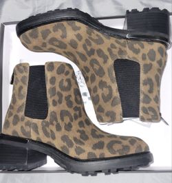 Vince Camuto & Michael Kors 