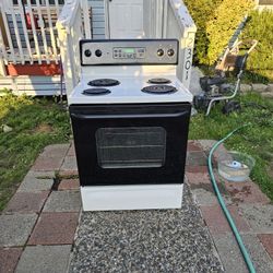 GE Stove 
