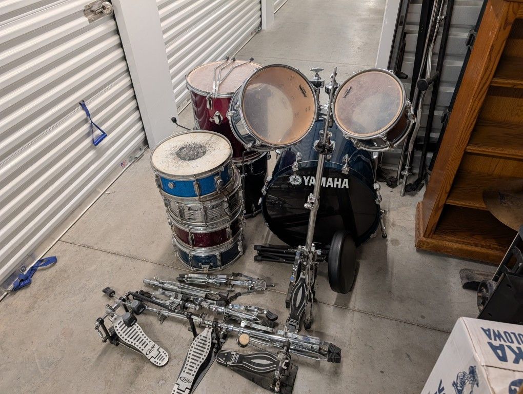 Yamaha Drum Set