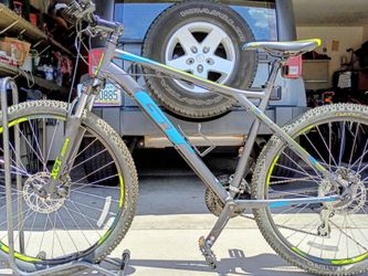 27.5 inch GT Aggressor mountain bike