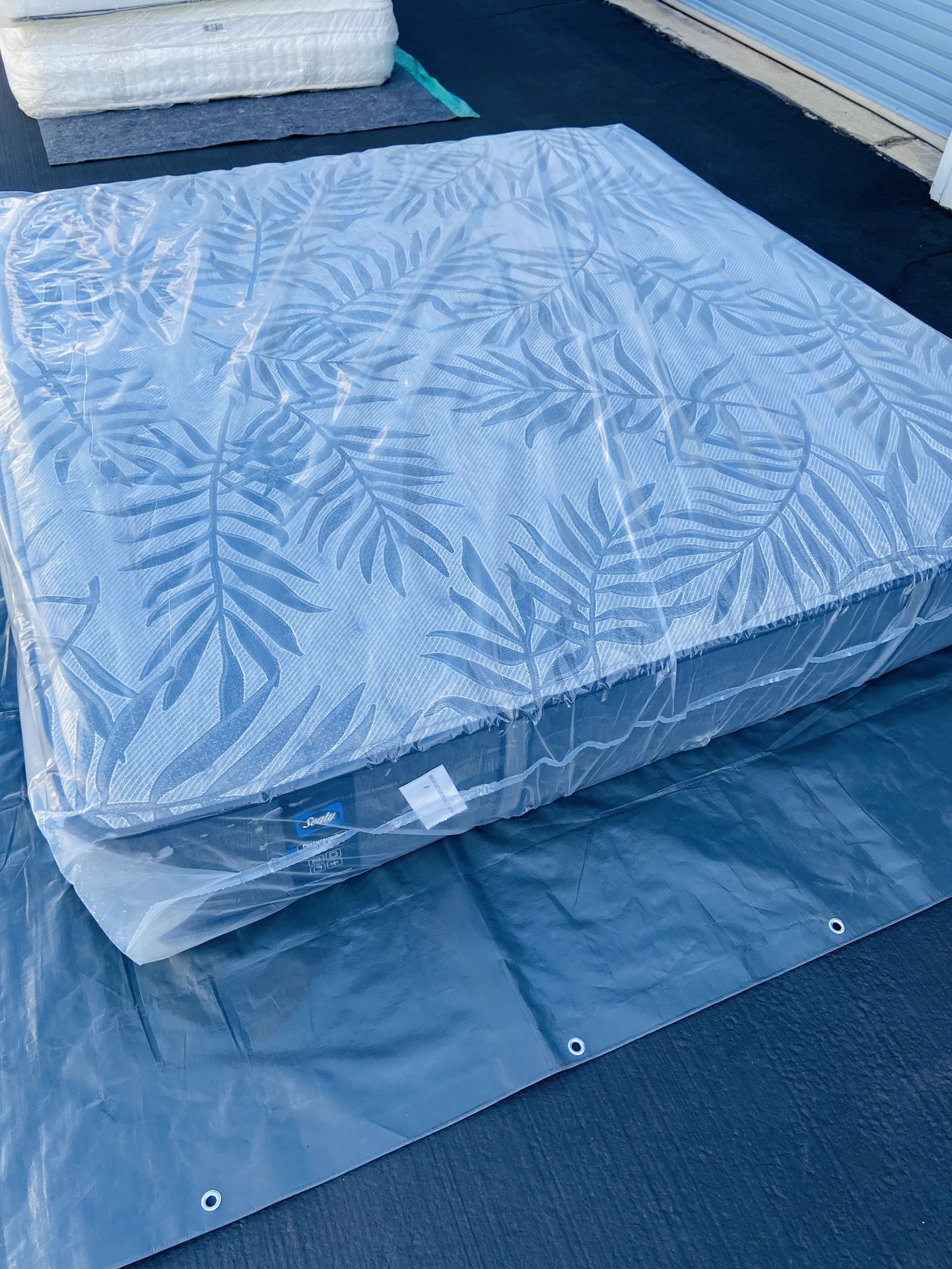 Sealy Posturpedic King Mattress