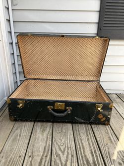 Antique Trunk 