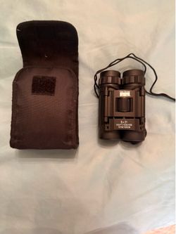 Binoculars with case (has neck strap)