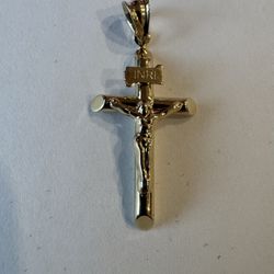 14K Gold Hollow Jesus Cross Round Tube Pendant Medalla